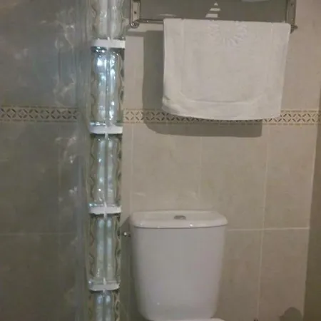 Rural Hotel *