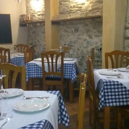 Rural Hotell Grado del Pico